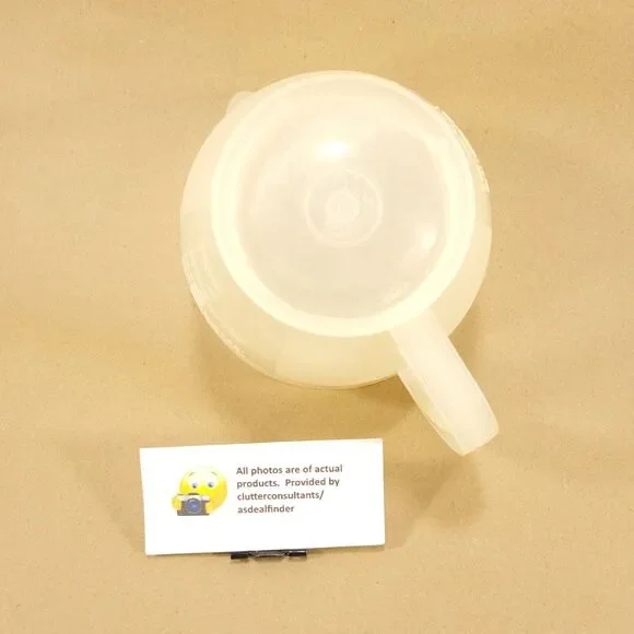 Vintage Tupperware Bundle #1288 Mix-N-Store Pitcher #1200 Strainer Yellow - Picture 8 of 9